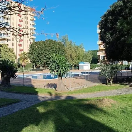 アパート Estudio Centrico Hercules ベナルマデナ